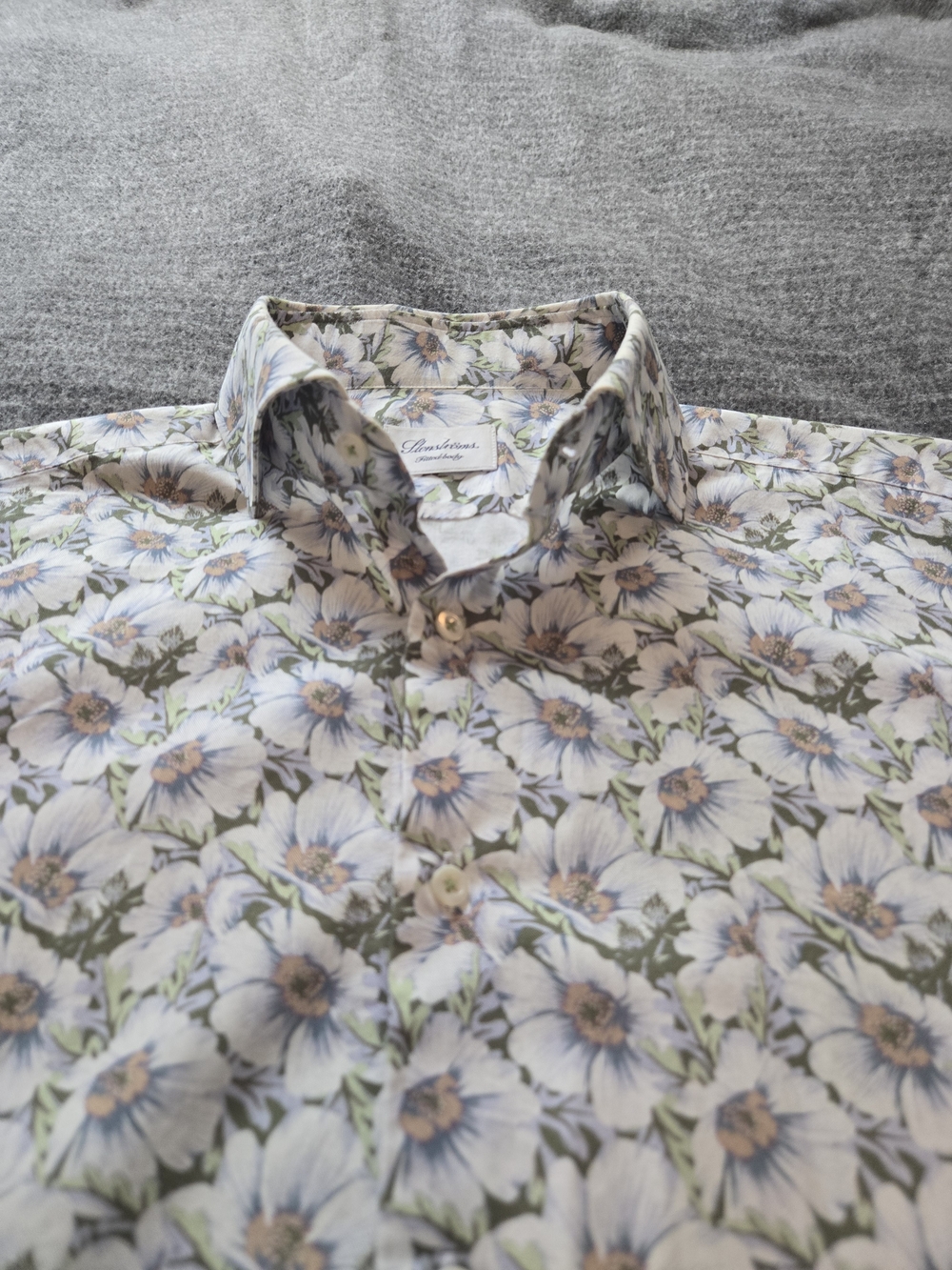 Stenstroms Floral Shortsleeve Sz L